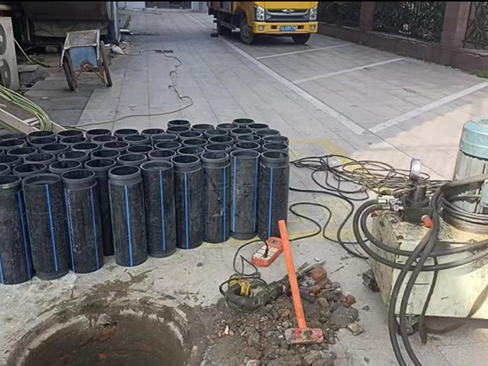 仙游PE置换管厂家 DN315置换管 非开挖管短管置换